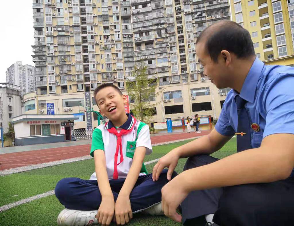 创文宣传进校园